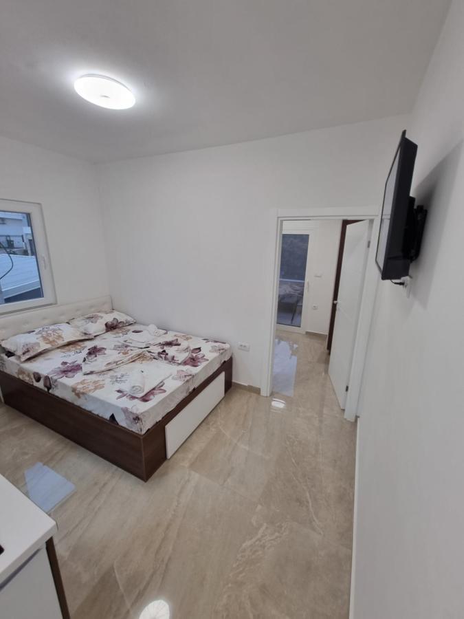 Ebra Lux Apartmani ドプラー・ヴォダ エクステリア 写真
